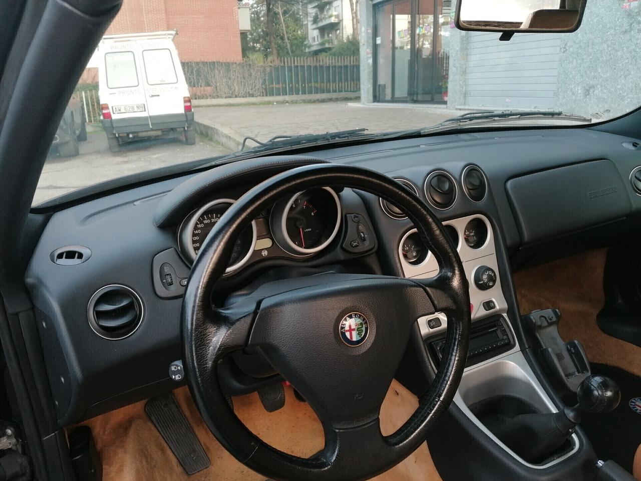 Alfa Romeo Spider 3000 v6 24 V