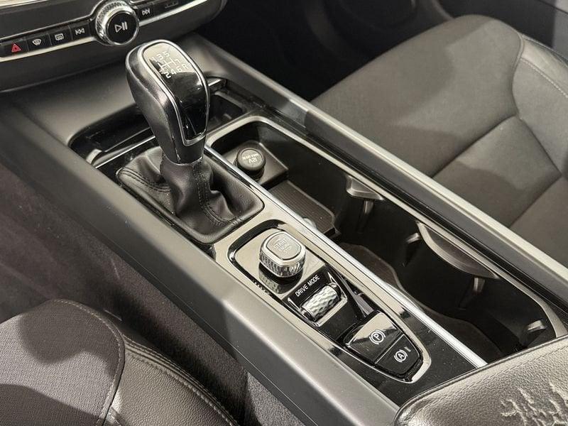 Volvo XC60 XC60 2.0 d3 Momentum