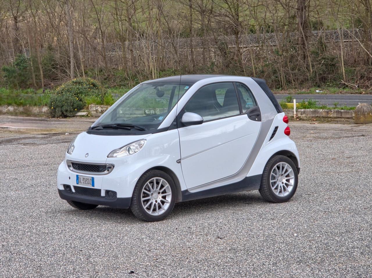 Smart ForTwo 1000 52 kW coupé limited 2007-E4 Automatico NEO