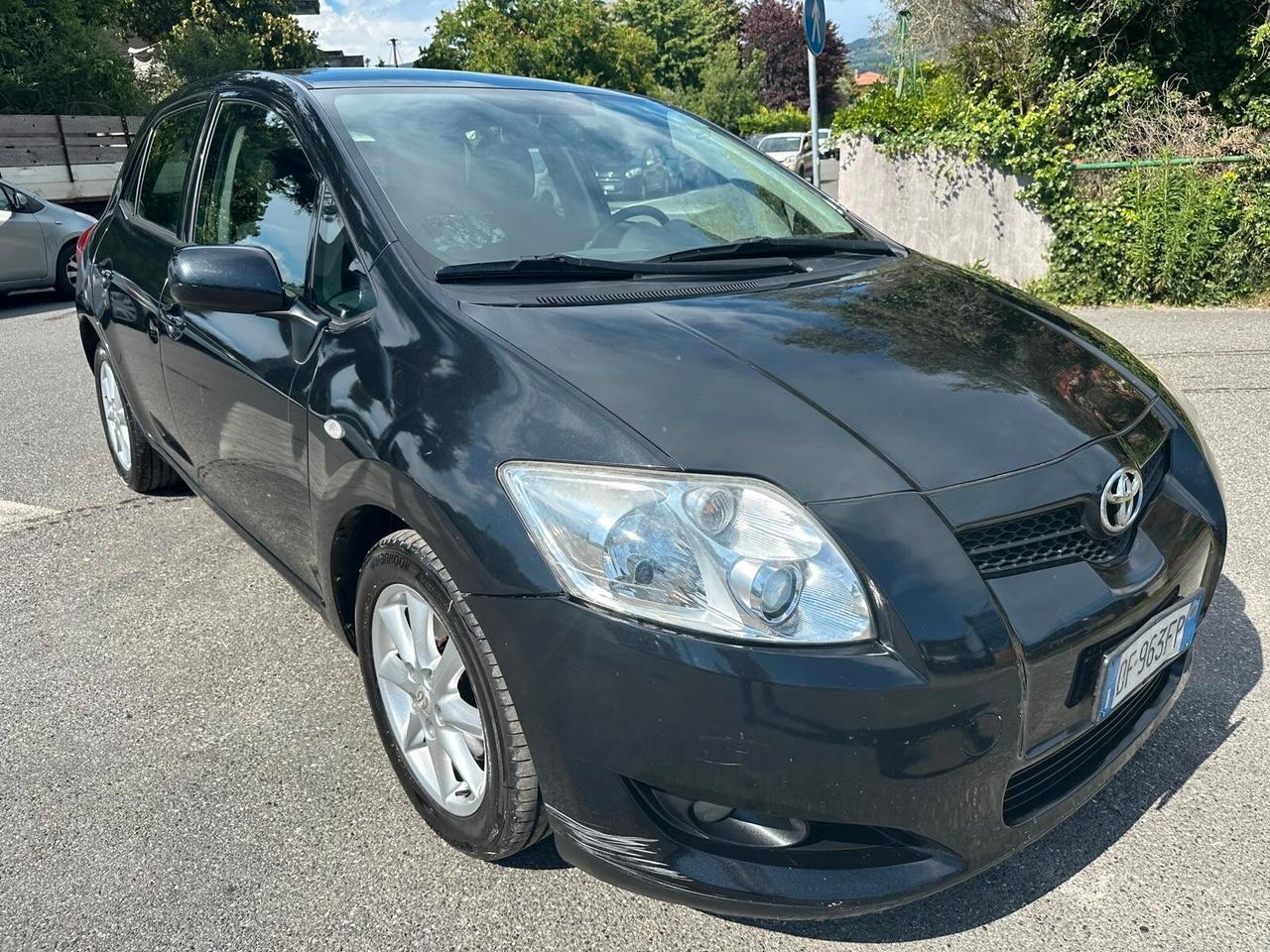 Toyota Auris 2.0 D-4D DPF 5 porte Sol