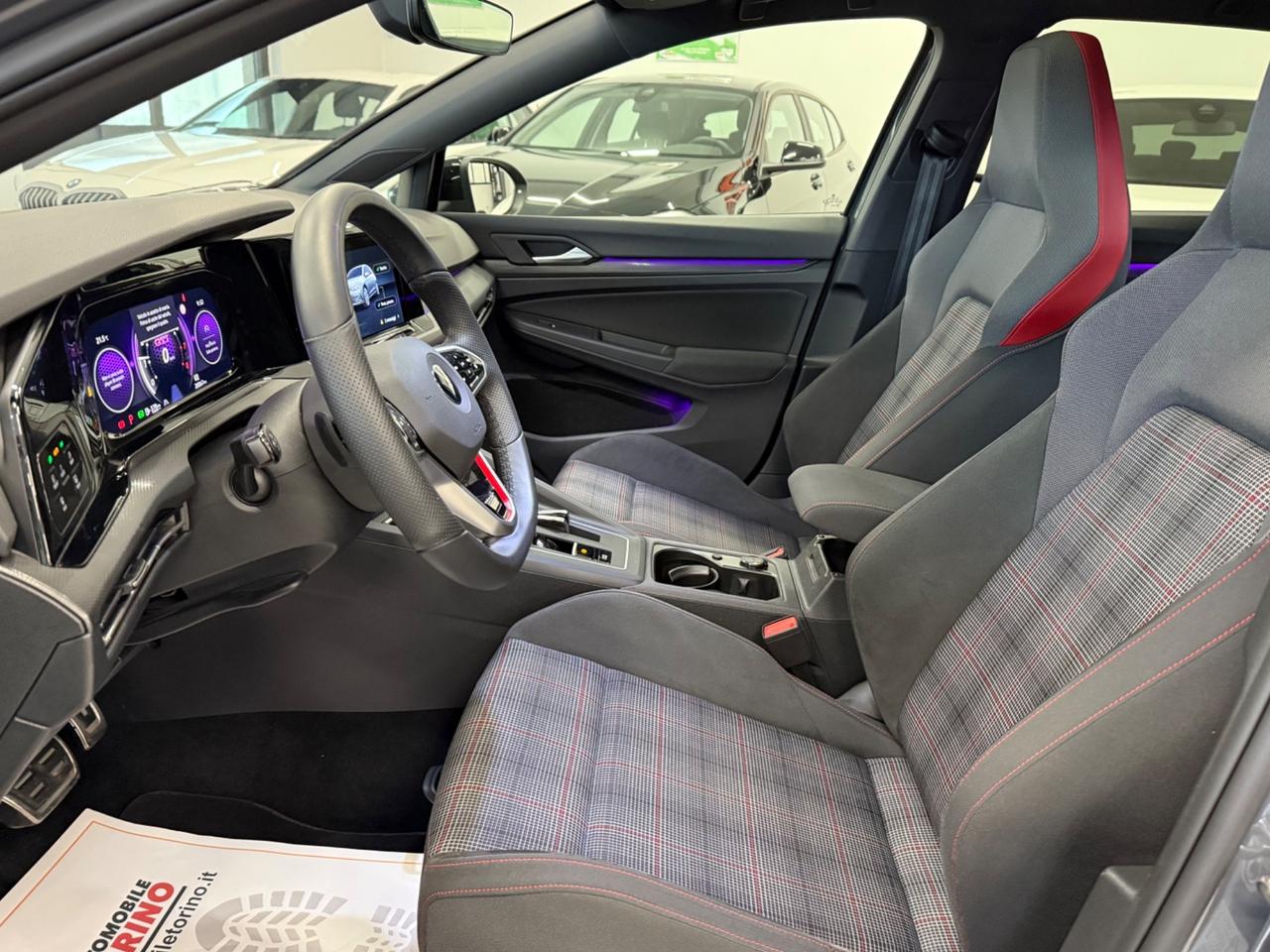 Volkswagen Golf GTI Golf 2.0 TSI GTI DSG PERFORMANCE