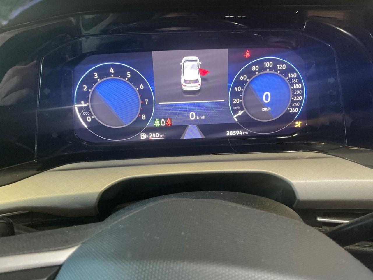 Volkswagen Golf 1.5 TSI Life #11539