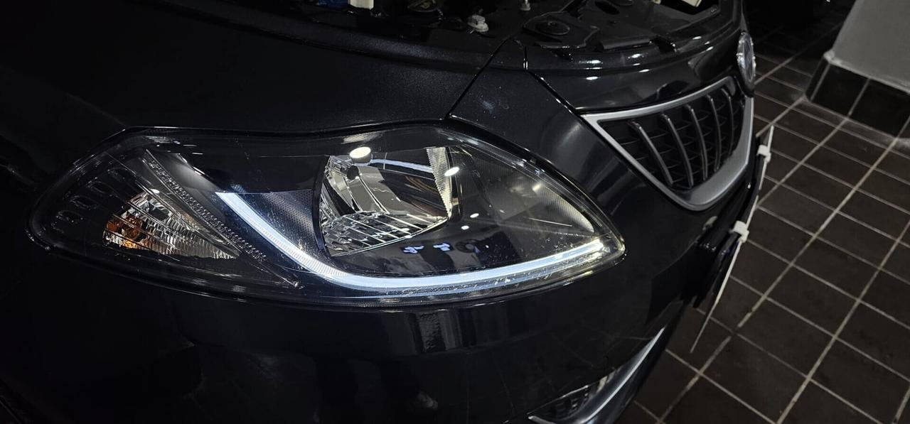 NUOVA LANCIA YPSILON GOLD MY24 1.0 HYBRID 71CV BENZ/ELETTRICA