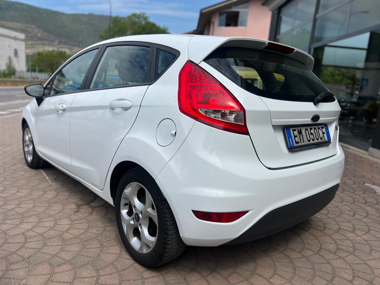 Ford Fiesta 1.4 Bz.- GPL - ADATTA A NEOPATENTATI