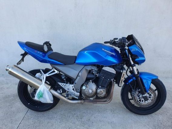 KAWASAKI Z 750 solo ESPORTAZIONE