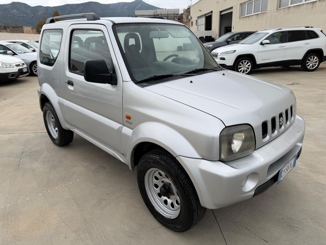 Suzuki Jimny 1.3i 16V cat 4WD JX Gancio Traino