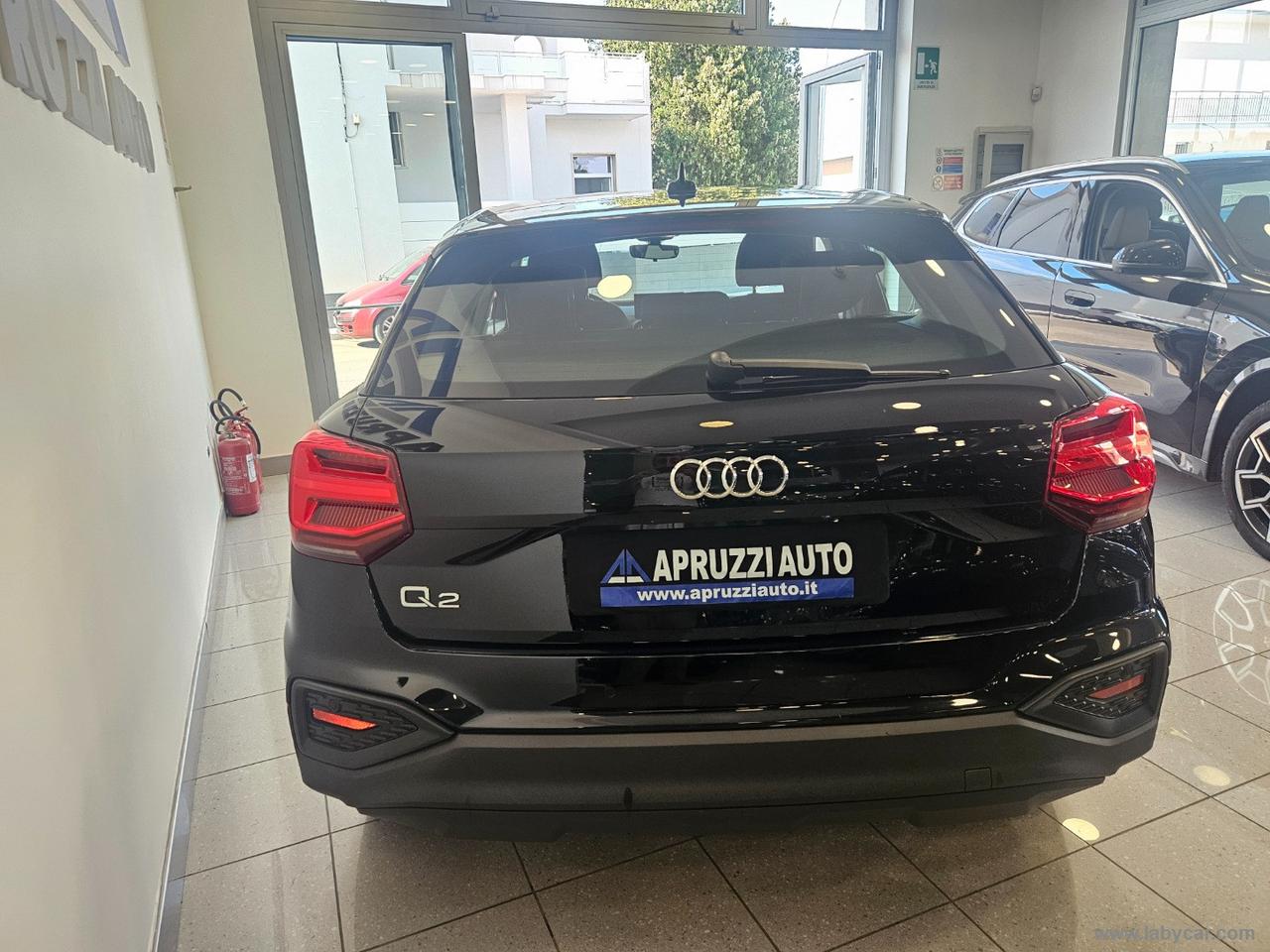 AUDI Q2 30 TDI S tronic Business