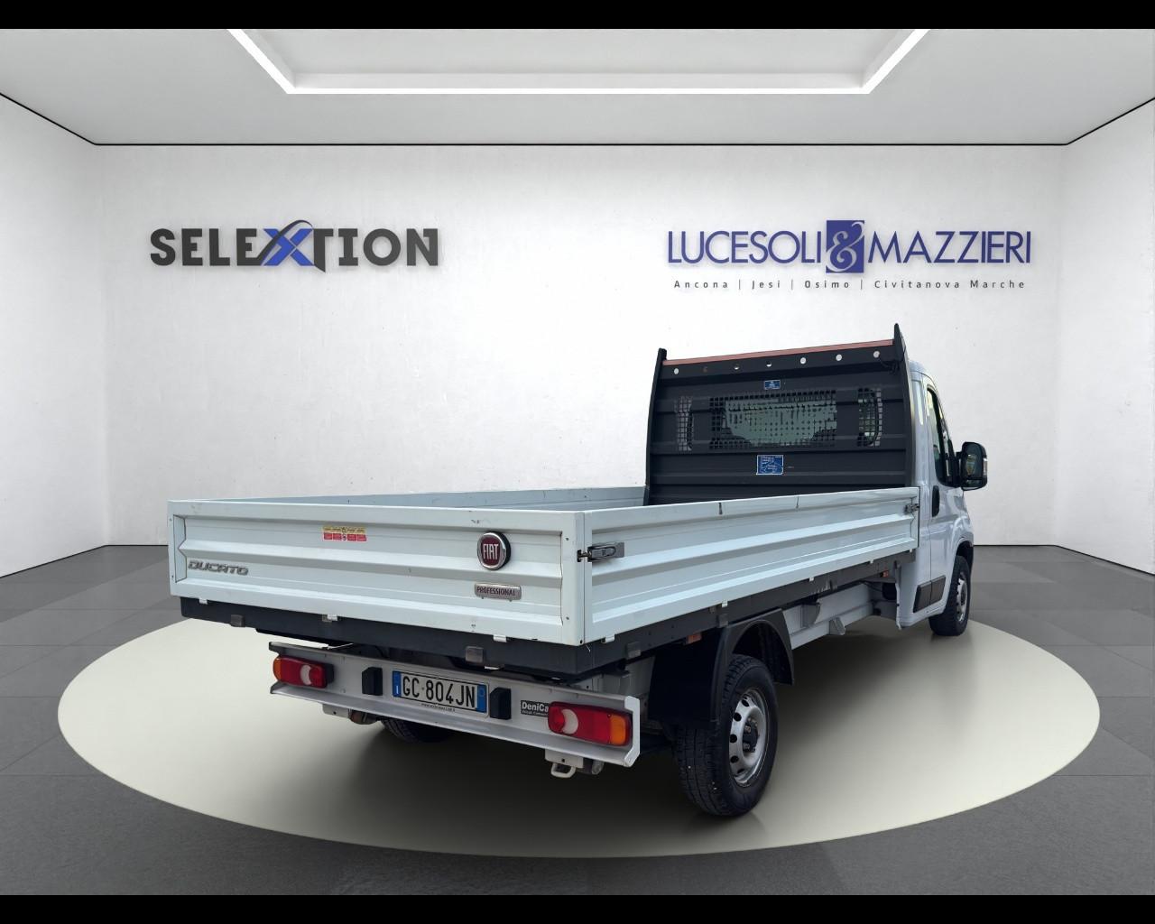 FIAT Ducato (4ª serie) - Ducato 33 2.3 MJT 120CV PLM Cabinato