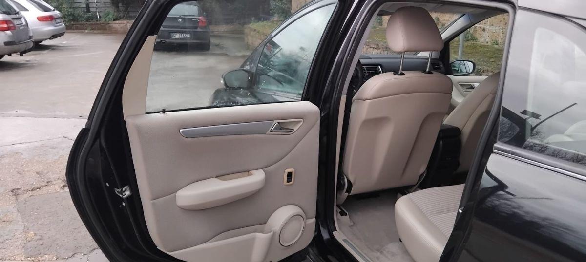MERCEDES - Classe B - 200 CDI Chrome