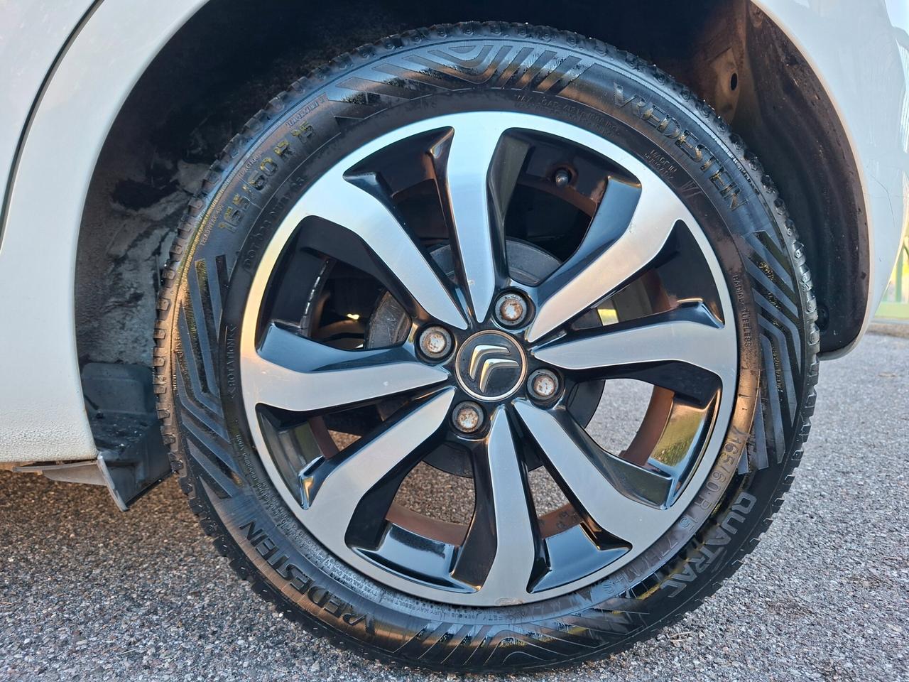 Citroen C1 1.0 5PORTE DA NEOPATENTATI