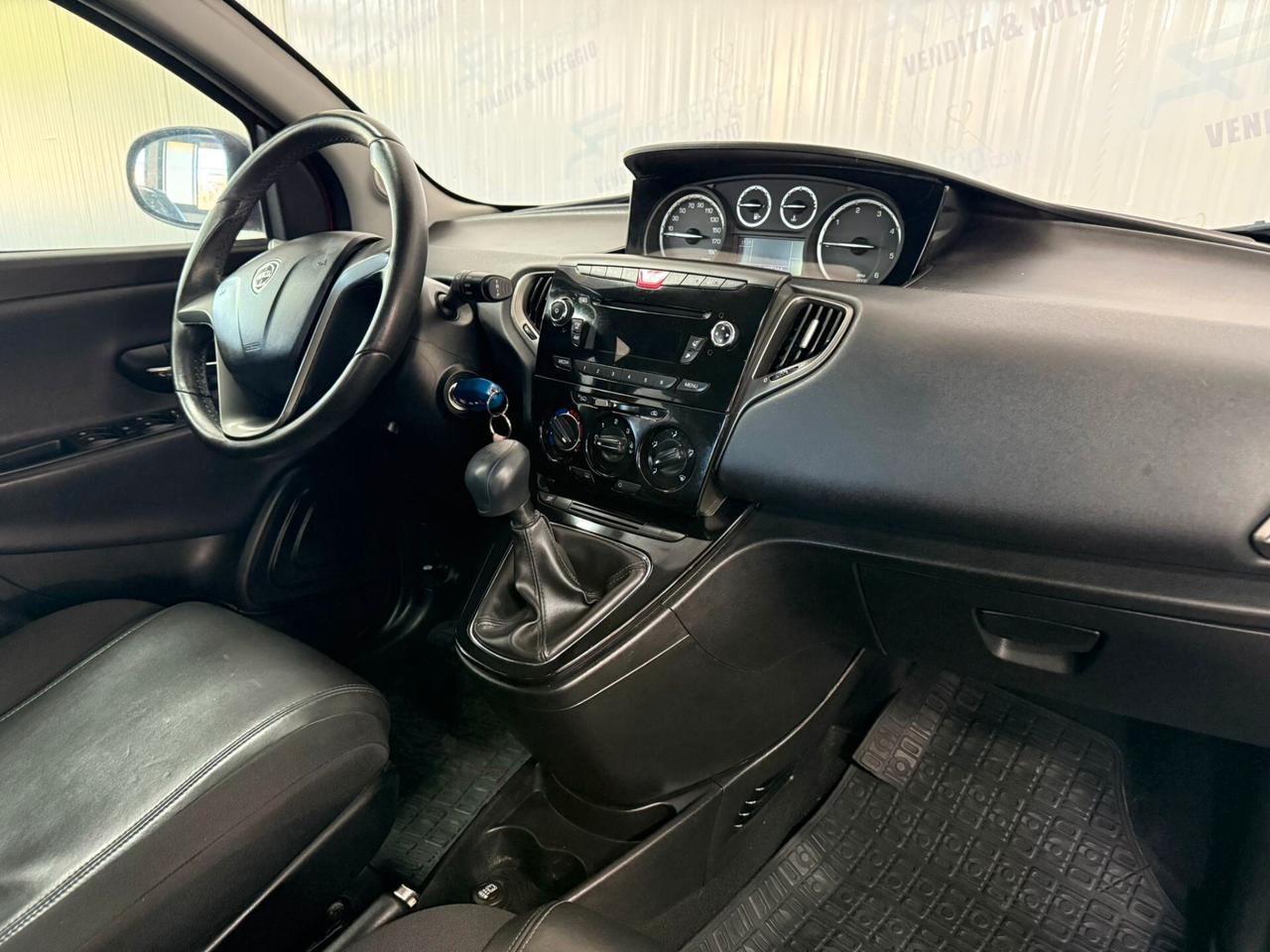 Lancia Ypsilon 1.3 Mjet 95cv 5 porte S&S Gold