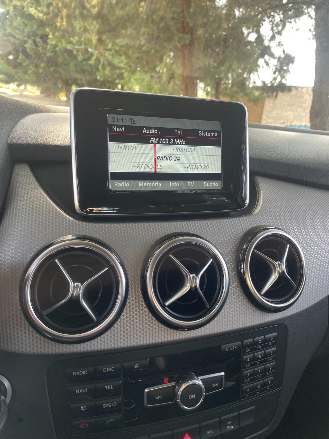 Mercedes-benz B 180 B 180 CDI Automatic Premium
