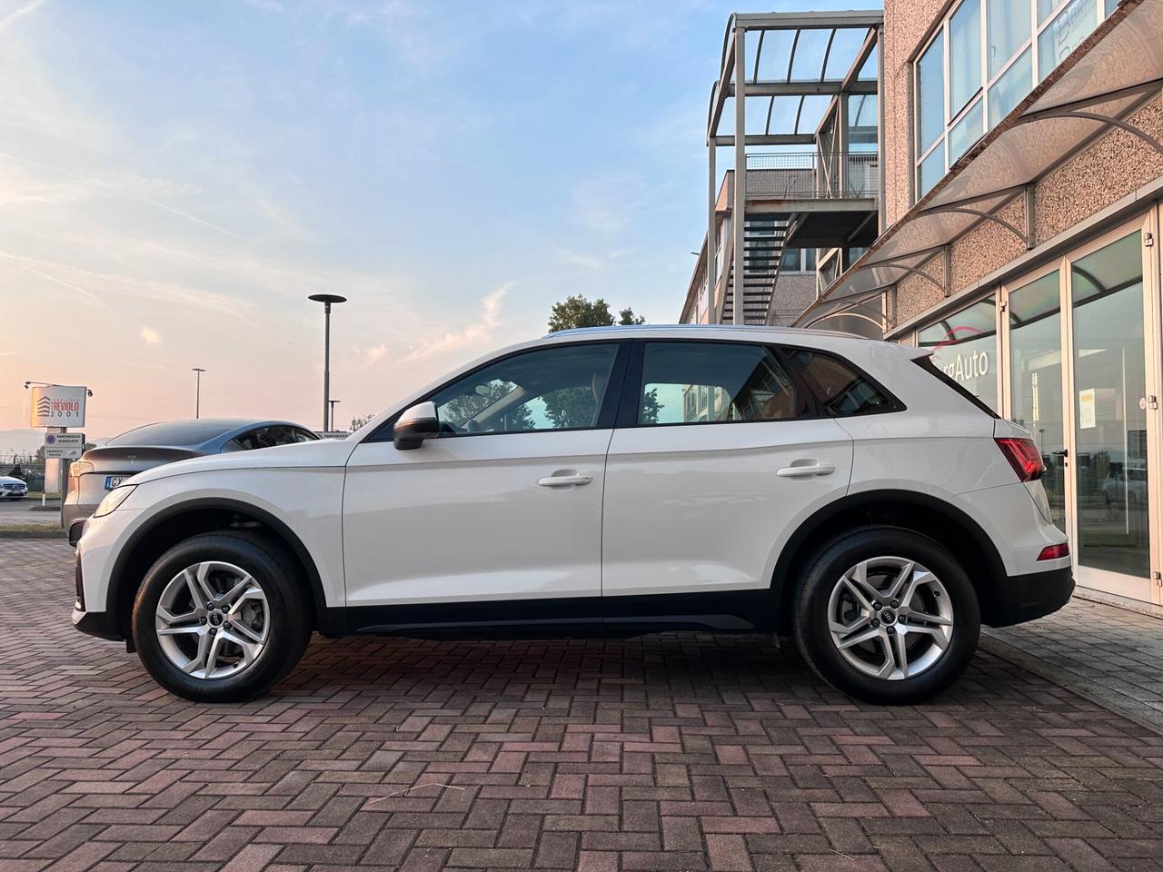 AUDI Q5 40TDI QUATTRO S-TRONIC! PELLE! RETROCAMERA!