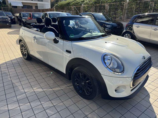 MINI Cooper D Cabrio 1.5 auto