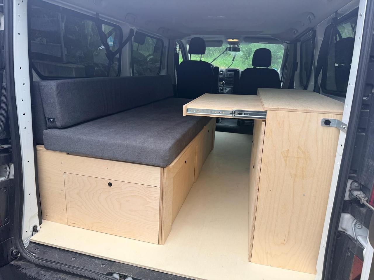 Opel Vivaro 27 1.6 CDTI PC-TN Combi