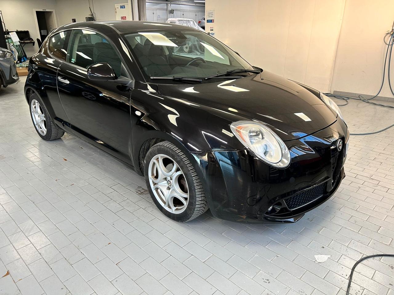 Alfa Romeo MiTo 1.6 JTDm 16V Distinctive Premium Pack OK NEOPATENTATO