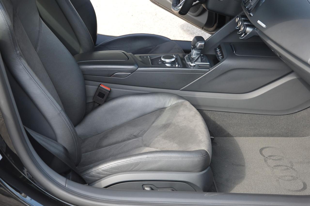 Audi R8 Coupé 5.2 FSI RWS S tronic