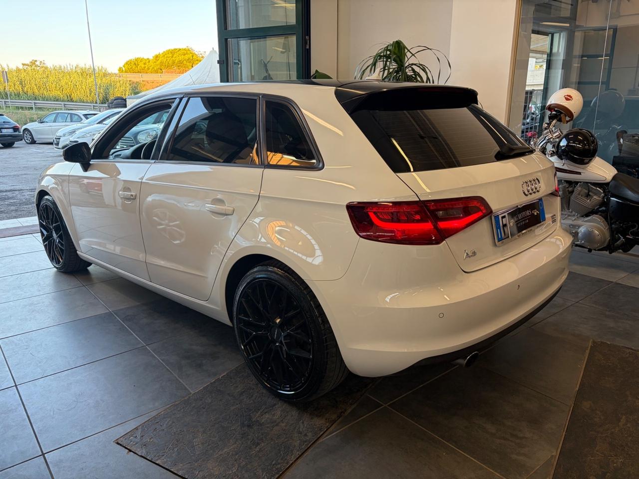 Audi A3 1.6 TDI clean diesel Ambition