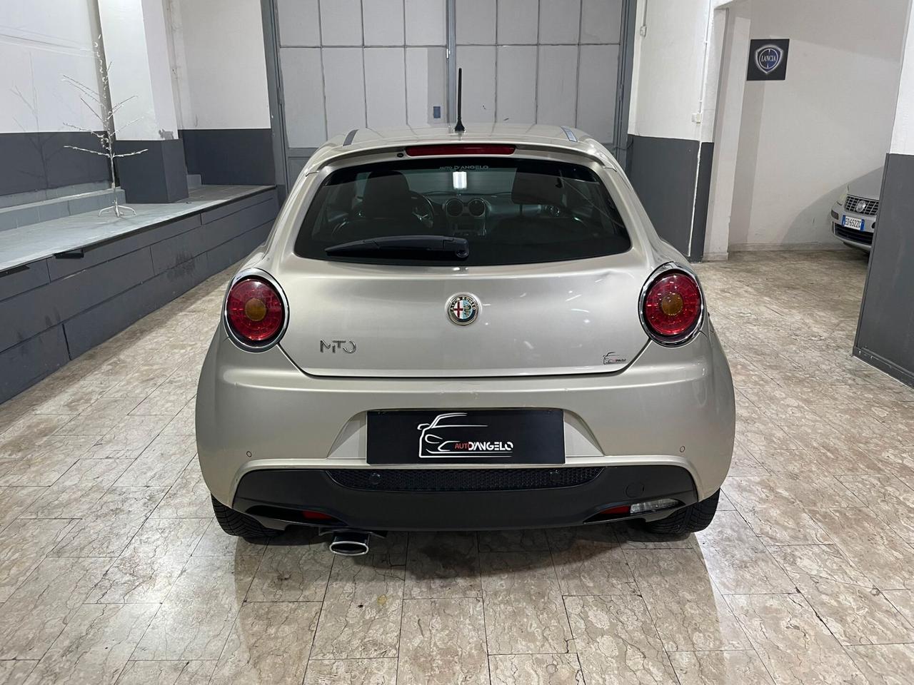 Alfa Romeo MiTo 1.3 JTDm-2 95 CV S&S Distinctive Sport Pack