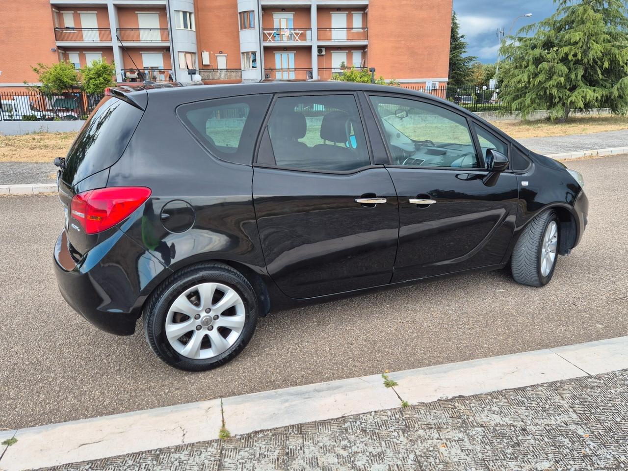 Opel Meriva 1.3 CDTI 95CV multijet anno 2012