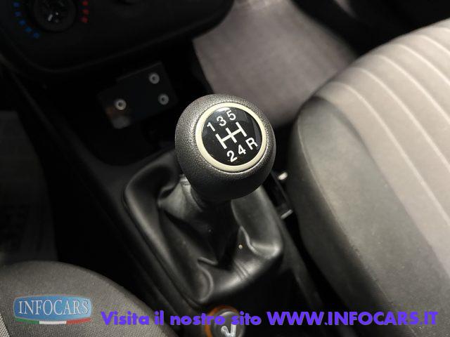 FIAT Punto 1.3 MultiJet 95 CV Street - Neopatentati