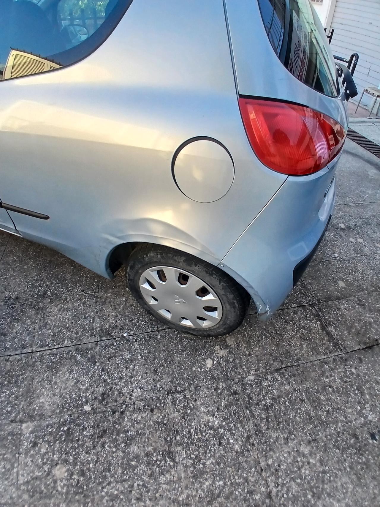 Mitsubishi Colt 1.1 12V 3p. CZ3 Invite