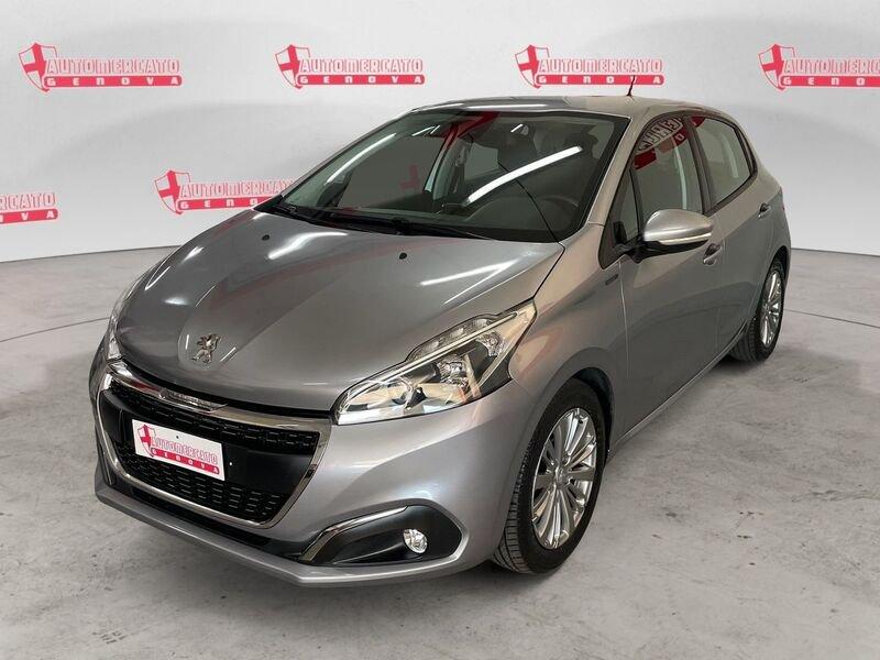 Peugeot 208 PureTech 82 5 porte Allure