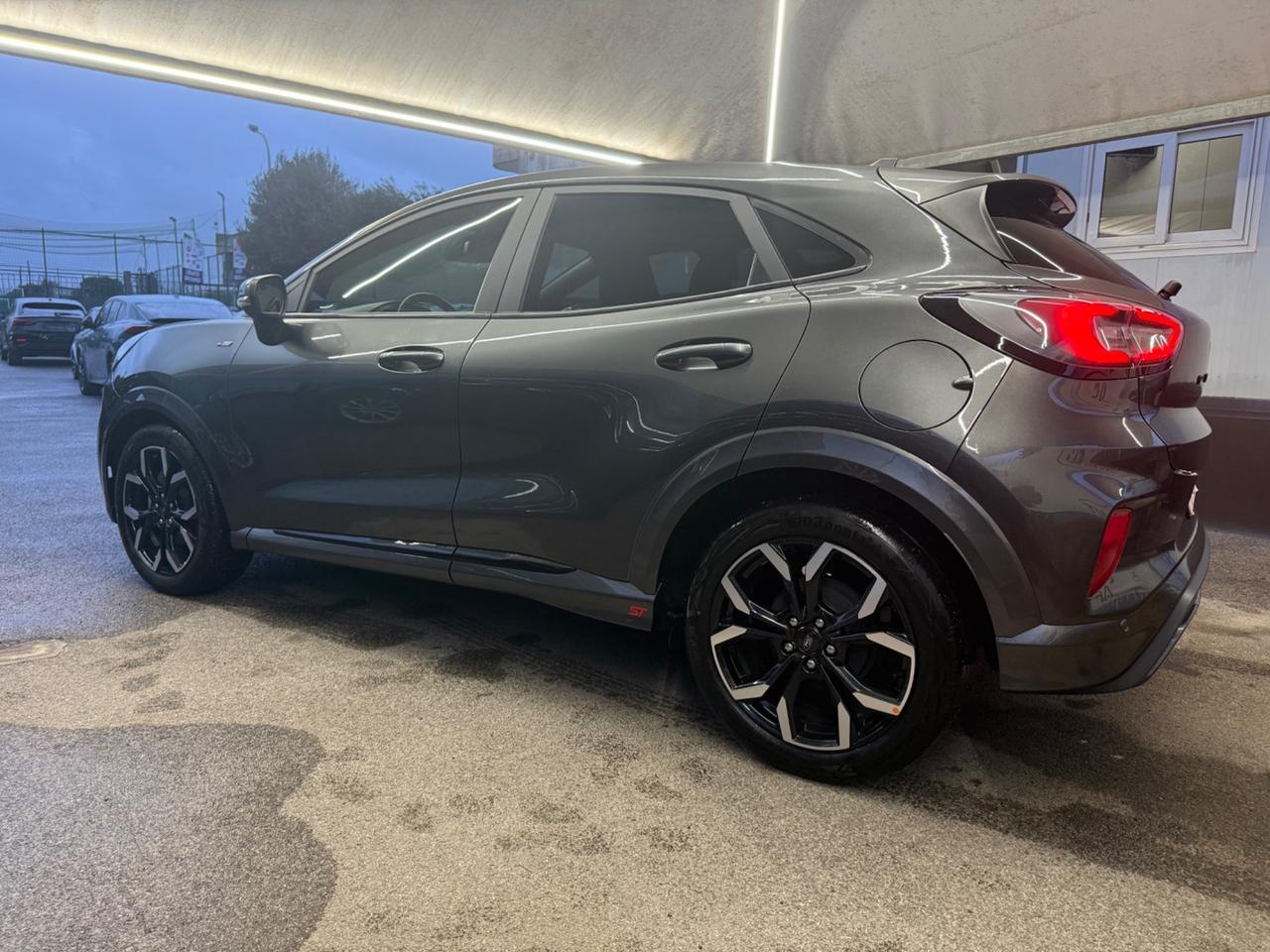 Ford Puma 1.0 EcoBoost Hybrid 125 CV S&S aut. ST-Line