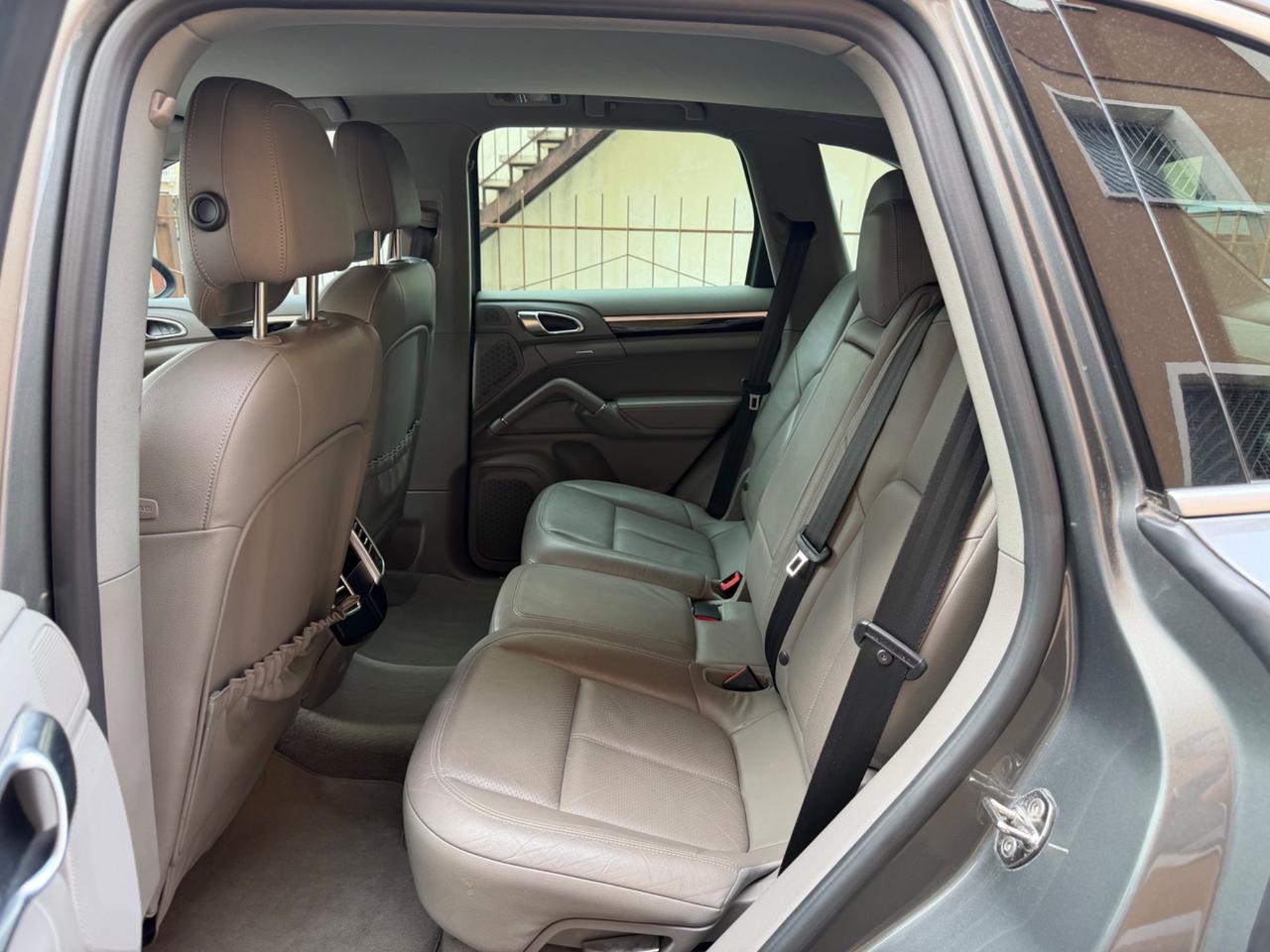 Porsche Cayenne 3.0 Diesel Perfetta
