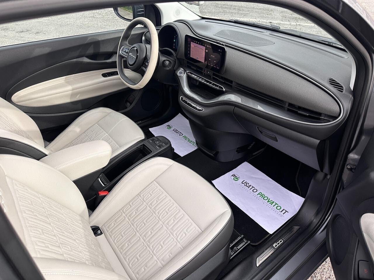 Fiat 500e La Prima 42kWh 118cv Tetto APRIBILE