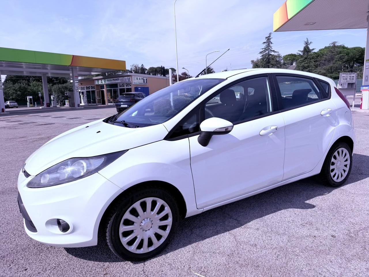 Ford Fiesta Fiesta+ 1.4 5 porte Bz.- GPL