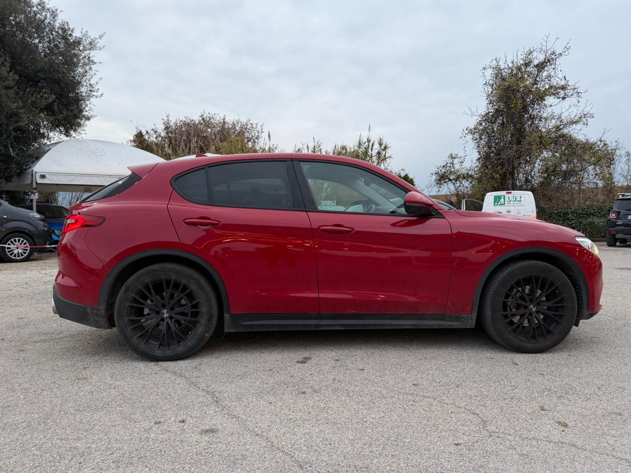 Alfa Romeo Stelvio 2.2 Turbodiesel 160 CV AT8 RWD Business