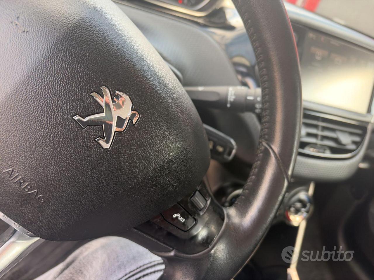 Peugeot 2008 1.2 82 cv ACTIVE-TOUCHSC/CRUISE CONTR