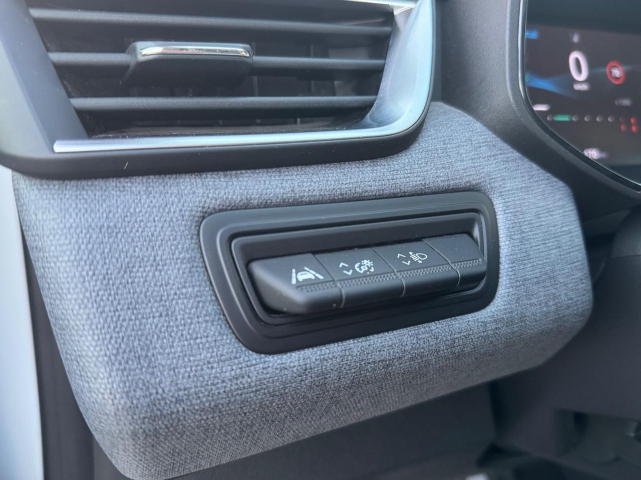 Mitsubishi Colt 1.0L turbo 90 CV Invite