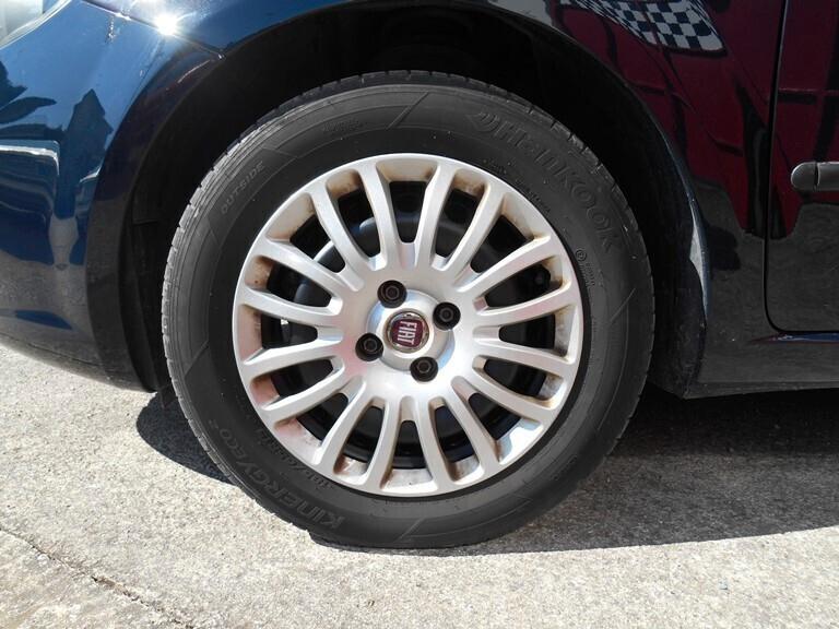 Fiat Punto 1.2 8V 5 porte Young NEOPATENTATI