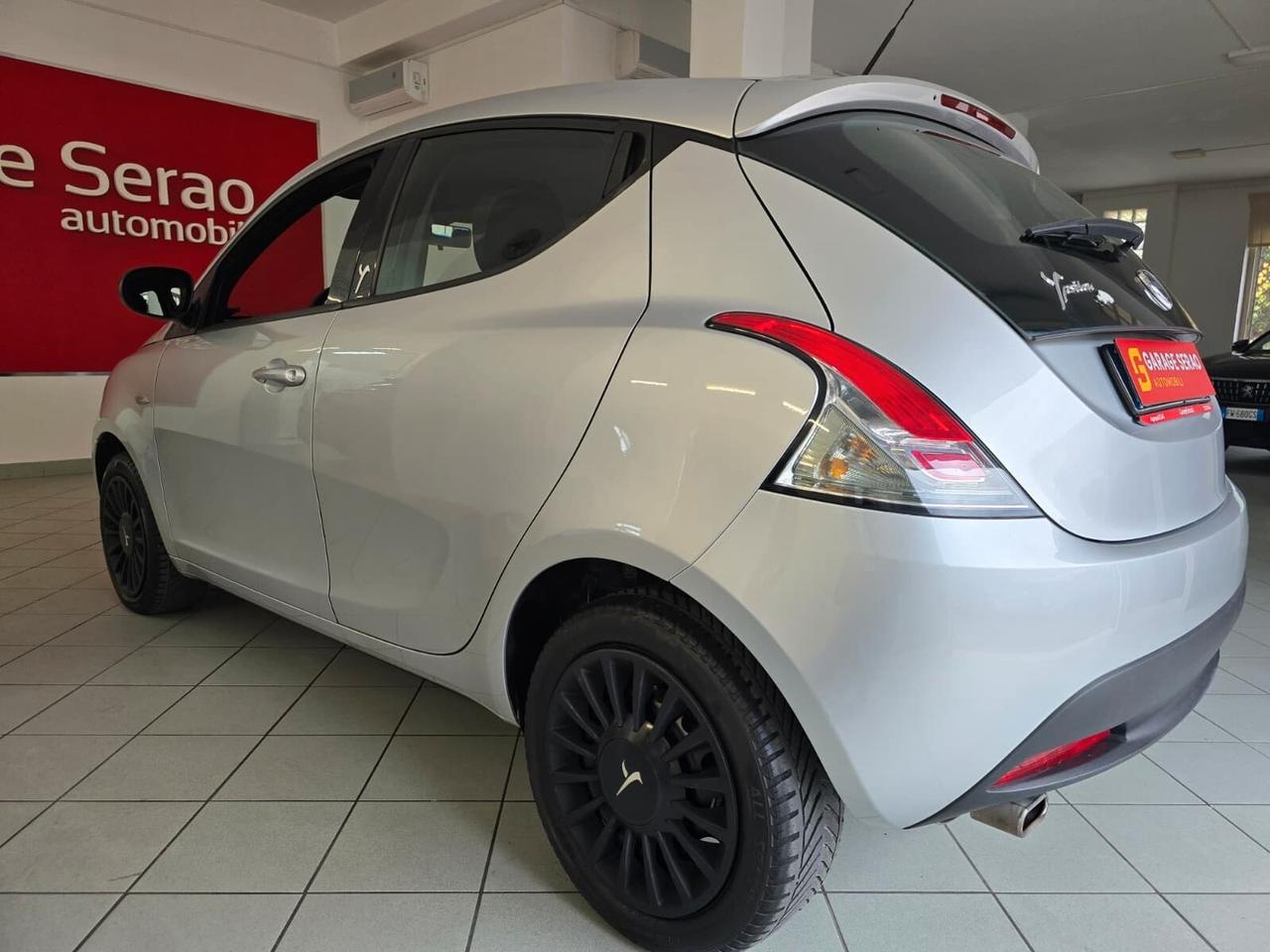 Lancia Ypsilon 1.3 MJT S&S Elefantino