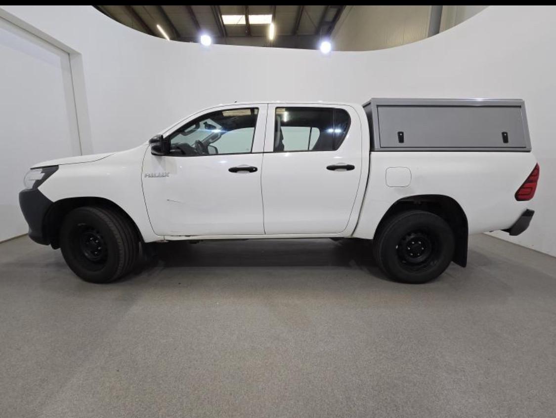 Toyota Hilux 2.4 D-4D 4WD 4 porte Double Cab Executive