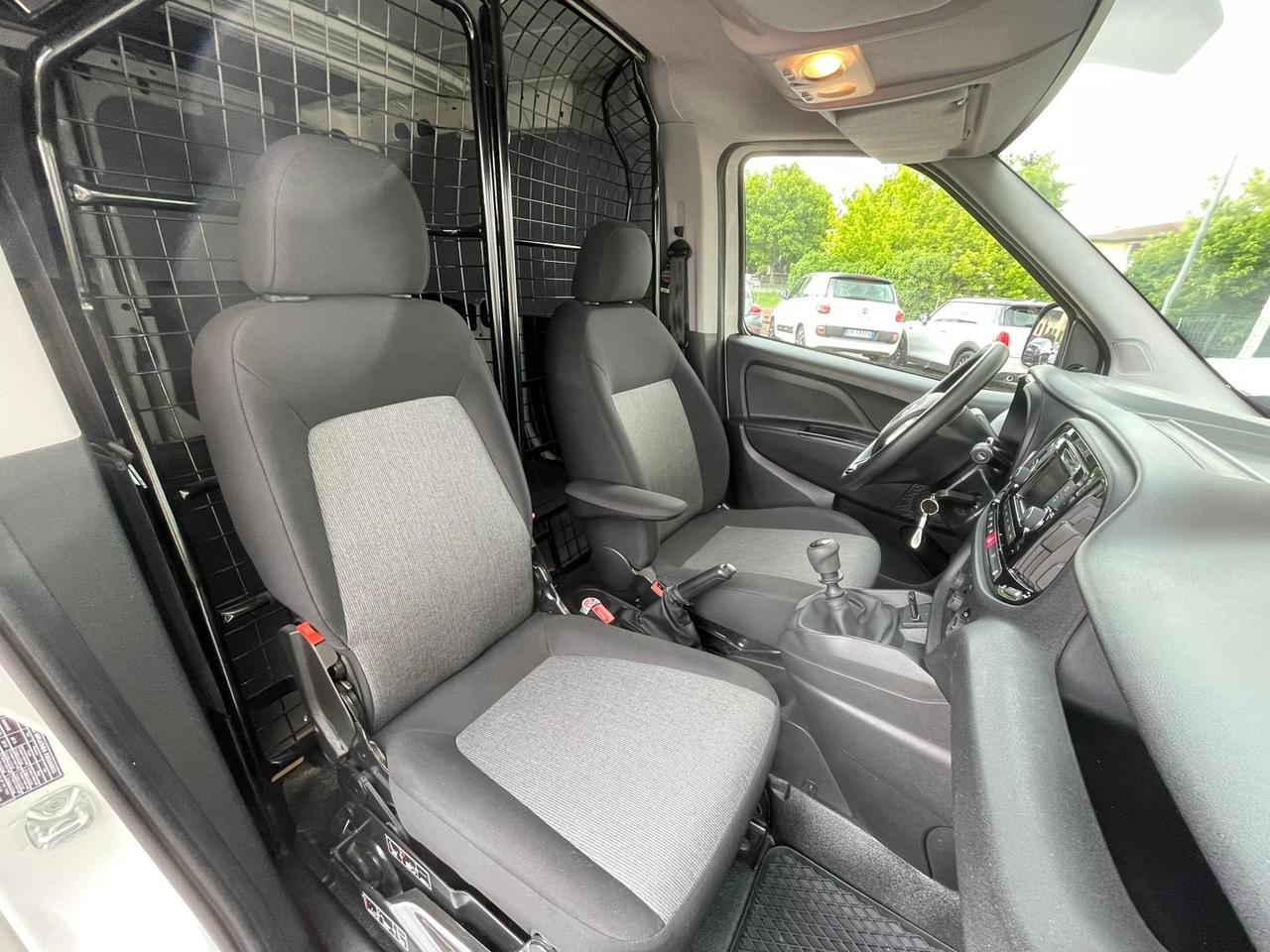 Fiat Doblo 1.6 MULTIJET LOUNGE