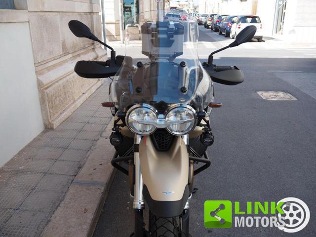 MOTO GUZZI V85 TT TRAVEL