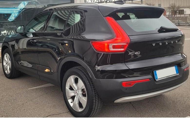 Volvo XC40 D3 Momentum