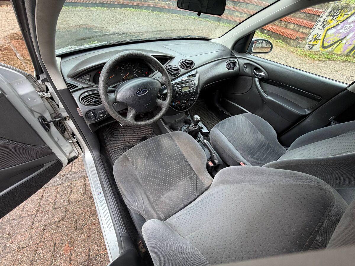 Ford Focus 1.8 tdci Ghia FL