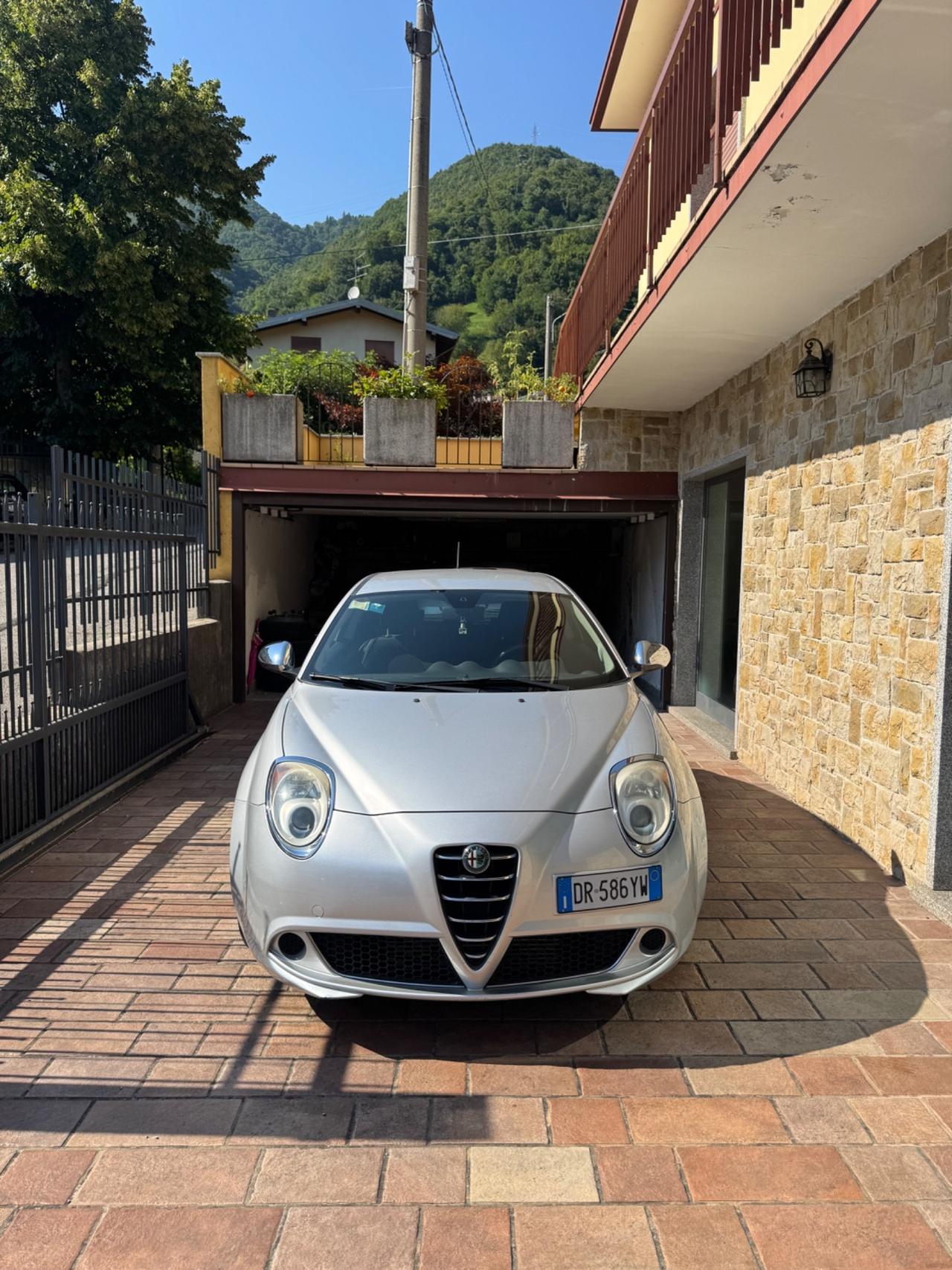 Alfa Romeo MiTo 1.6 JTDm 16V Distinctive Sport Pack