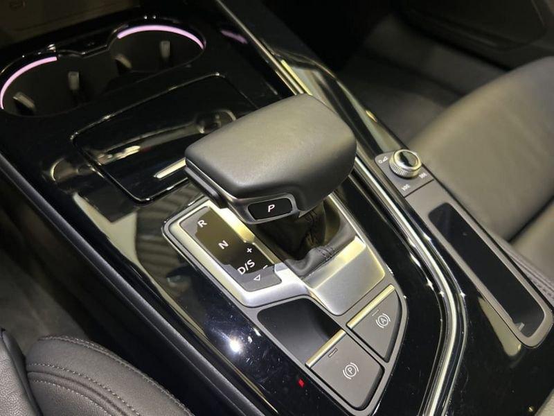 Audi A4 allroad 45 2.0 TFSI MHEV IDENTITY CONTRAST 265C