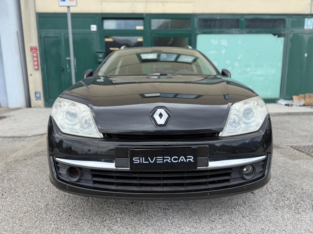 Renault Laguna 2.0 dCi 150CV SporTour Initiale
