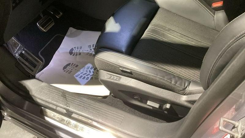 Peugeot 308 308 Plug-in Hybrid 225 e-EAT8 SW GT