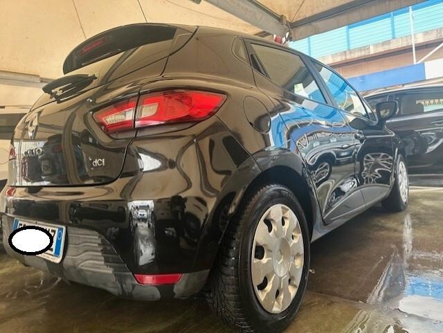 RENAULT CLIO 1,5 DEISEL 75CV