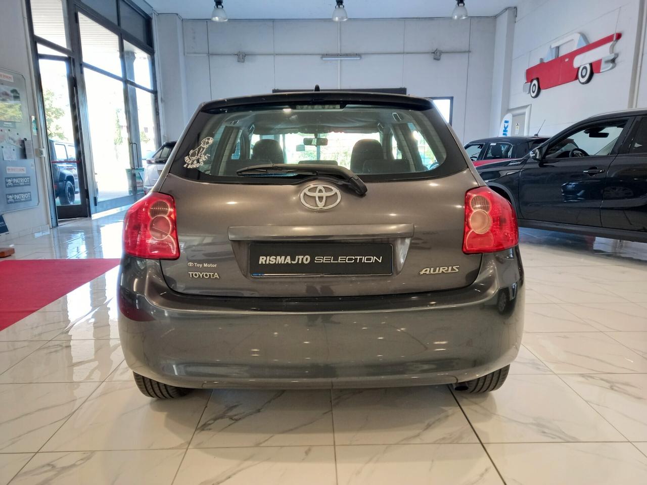 Toyota Auris 1.6 5 porte Sol