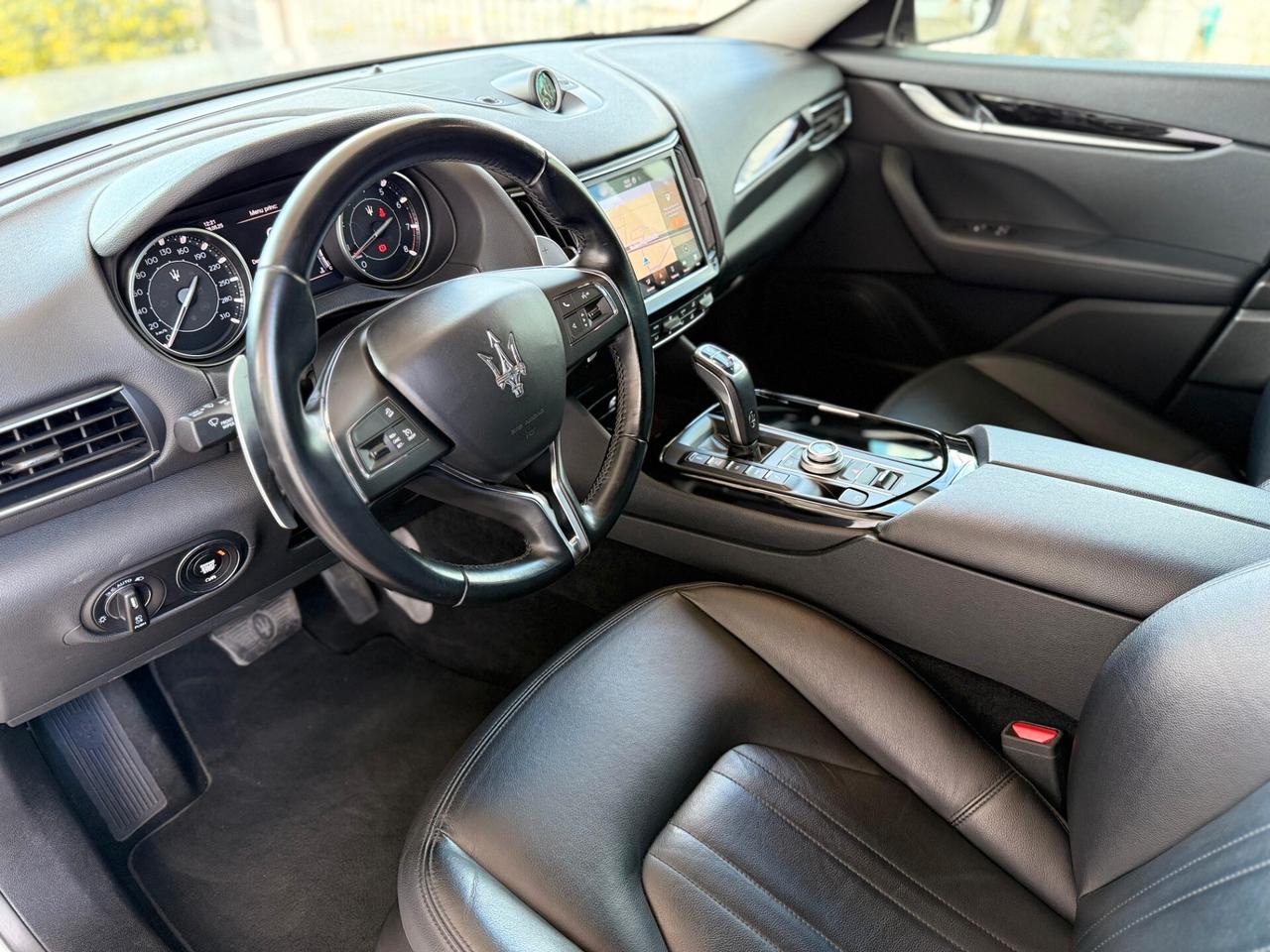 Maserati Levante V6 AWD Gransport