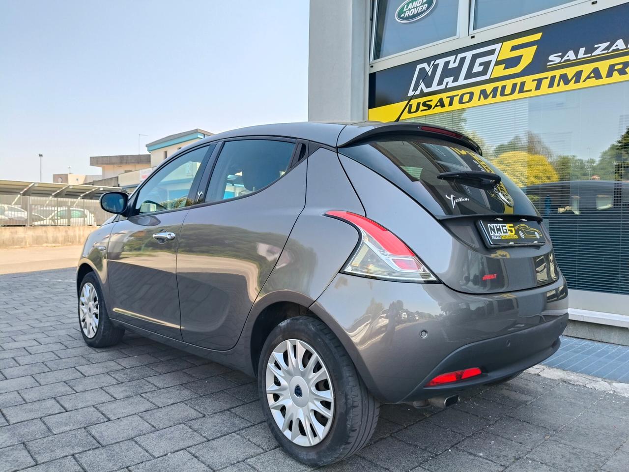 Lancia Ypsilon 1.2 69 CV 5 porte S&S Gold