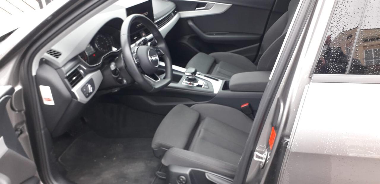 Audi A4 35 TDI/163 CV S tronic S line edition